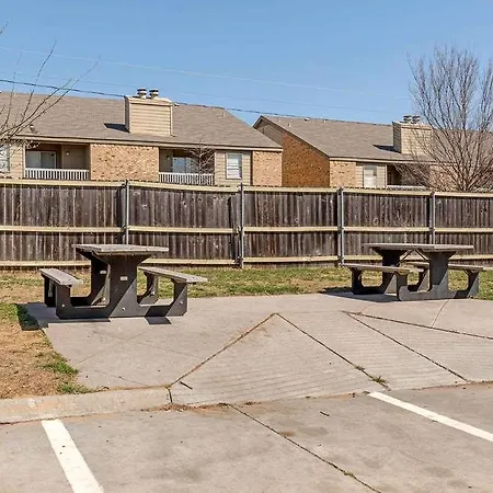 Extended Stay America Suites - Arlington 